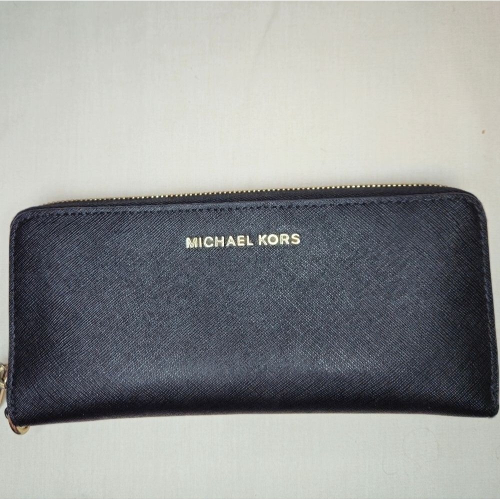 Michael Kors Continental Wristlet Jet Set Wallet Black NWOT Zippy Black Wallet